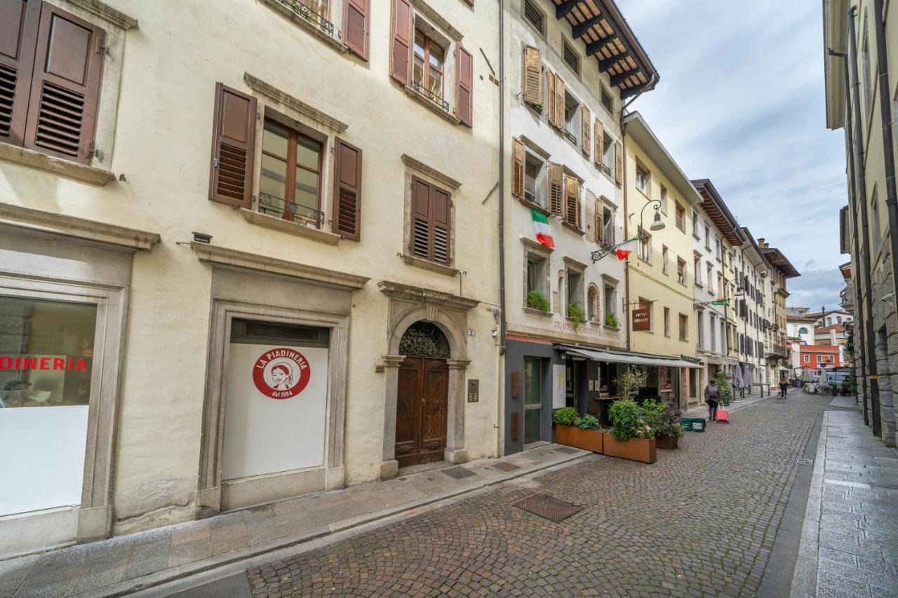 Atelier San Giacomo - Central Apartment Udine Eksteriør billede